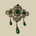 Broche elegence